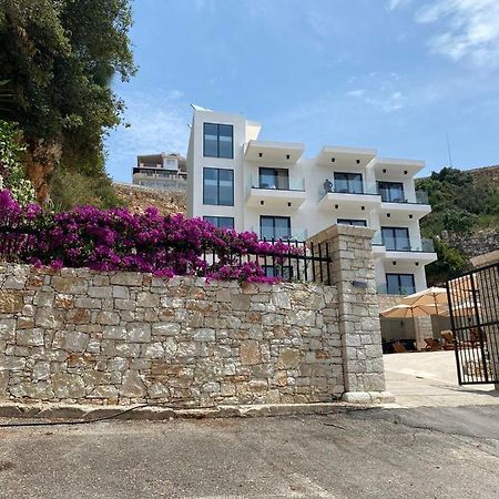 Hotel Platon Sarande Ngoại thất bức ảnh