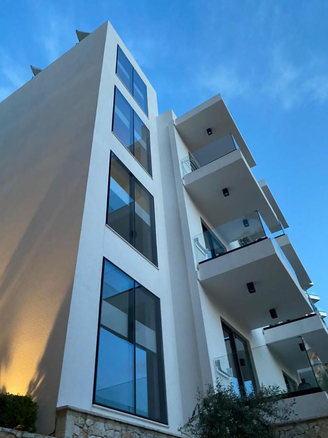 Hotel Platon Sarande Ngoại thất bức ảnh